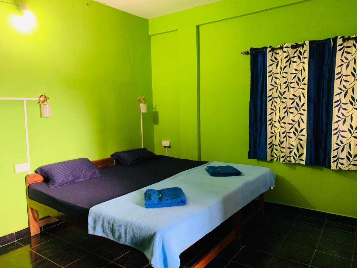 Savitri Guest House Arambol Exterior foto
